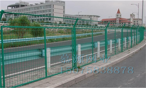 框架護(hù)欄網(wǎng)的適用場地